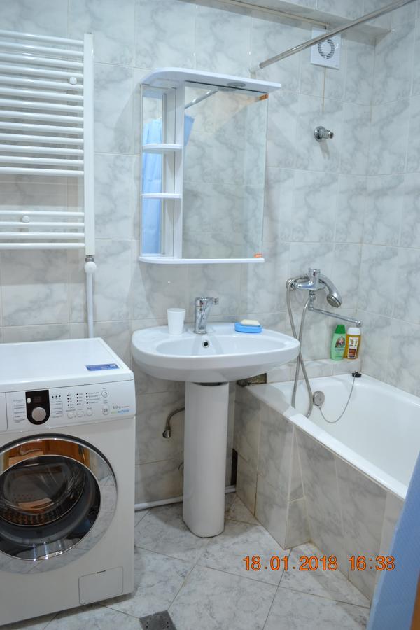 Apartment On Ikalto 8 Tbilisi Exterior photo